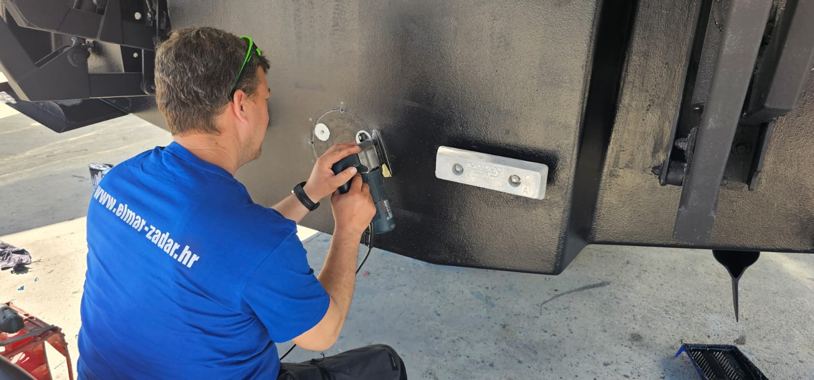 Elmar Zadar marine electrical work