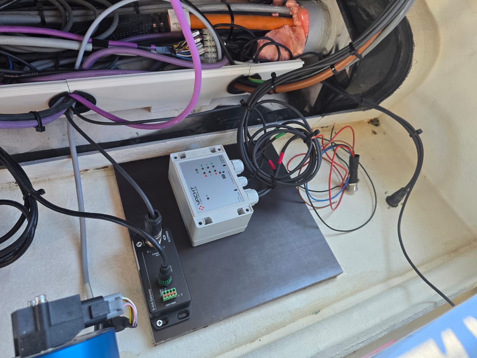 Elmar Zadar marine electrical work